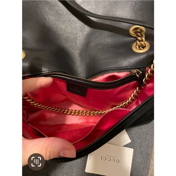 Authentic Gucci Marmont Black and Gold Shoulder Bag - Picture 7 of 9